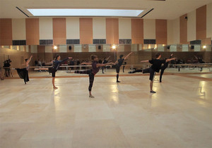 Ballet class. New Stage of the Mariinsky theatre
Click to enlarge